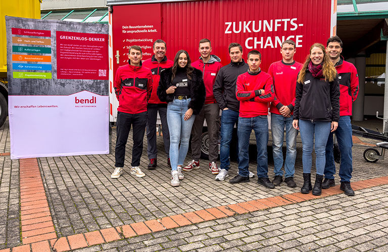 Bauunternehmen bendl ist auch 2024 zu Gast auf der IBS - Infomesse Beruf und Studium in Günzburg.