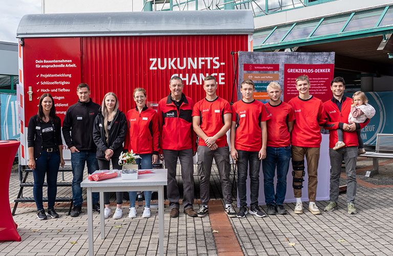 Bauunternehmen bendl auf der IBS Infomesse Beruf und Studium 2023 in Günzburg