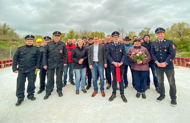Grundsteinlegung für das neue Gerätehaus der Freiwilligen Feuerwehr in Ellzee.