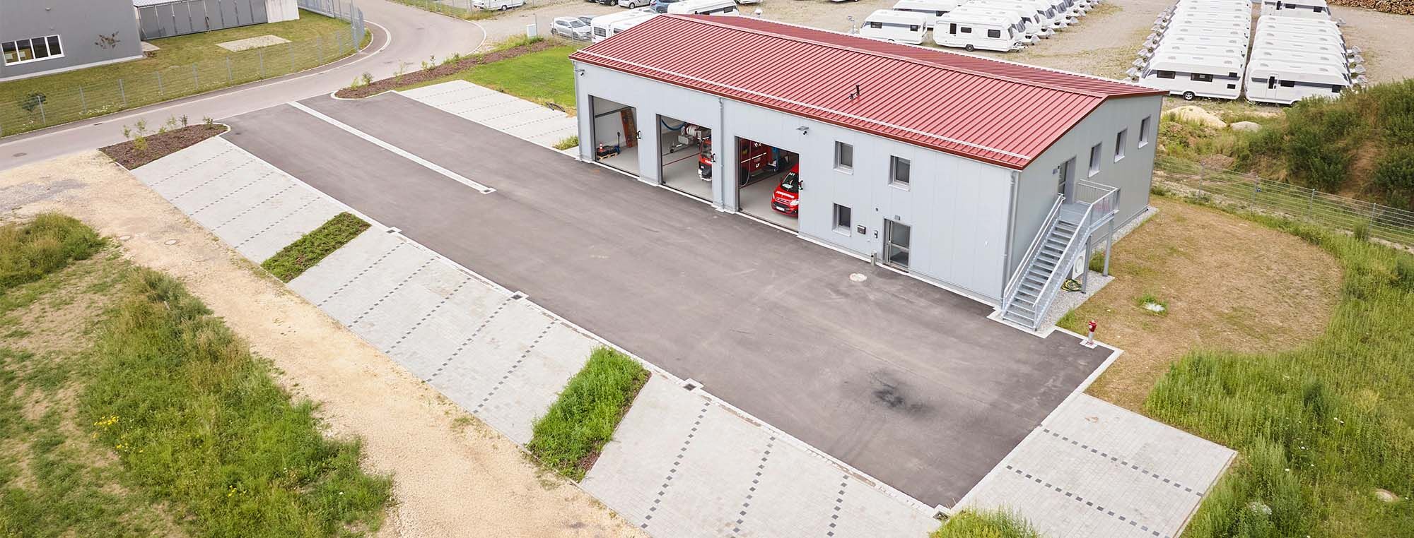 Außenanlagen für das Feuerwehrgerätehaus in Ellzee.