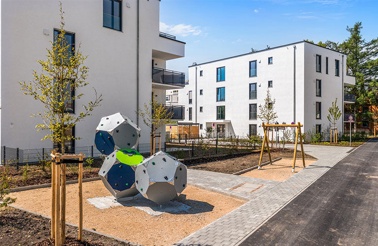 Außenanlagen der Wohnanlage in Neusäß